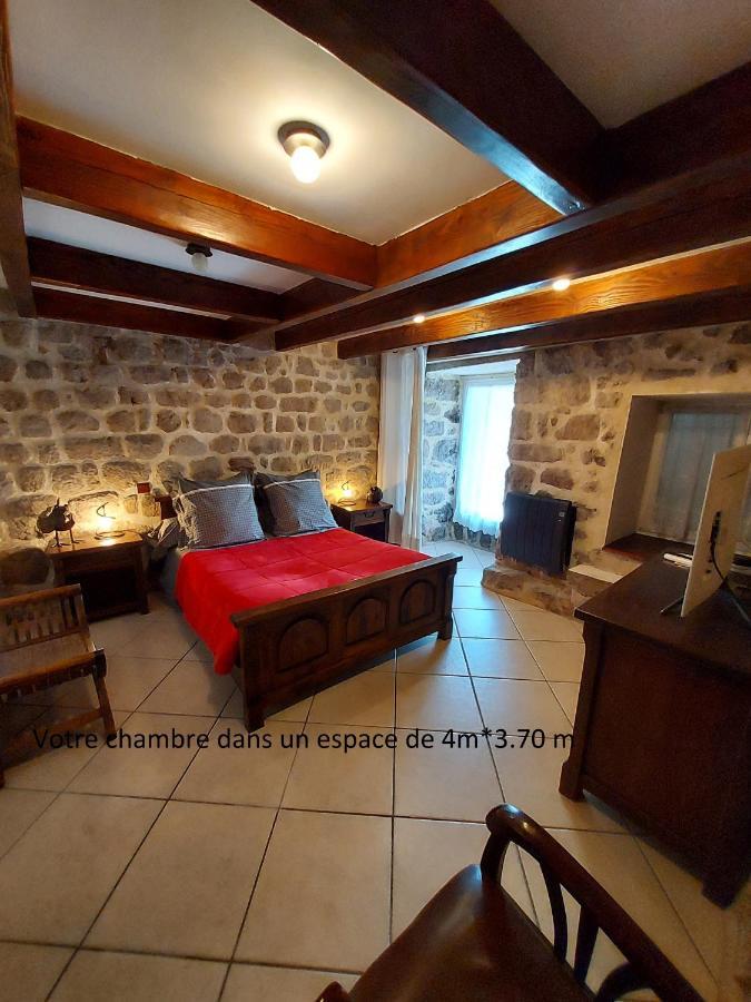 La Grange De La Coste Bed and Breakfast Saint-Barthélemy-le-Meil Εξωτερικό φωτογραφία