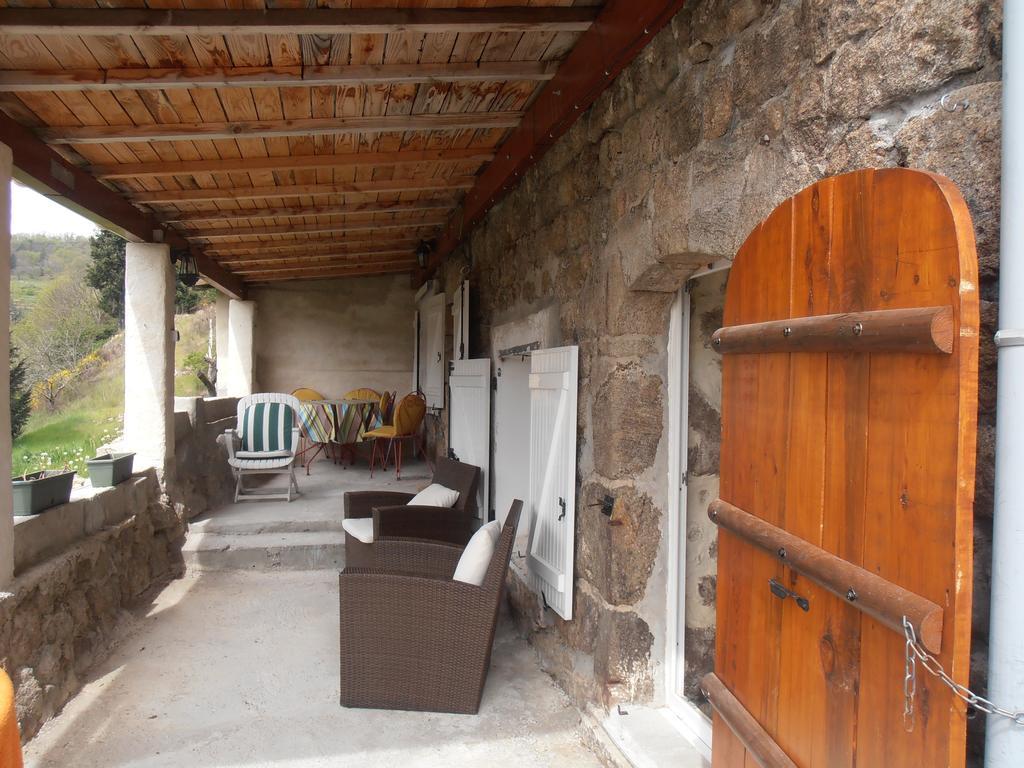La Grange De La Coste Bed and Breakfast Saint-Barthélemy-le-Meil Εξωτερικό φωτογραφία